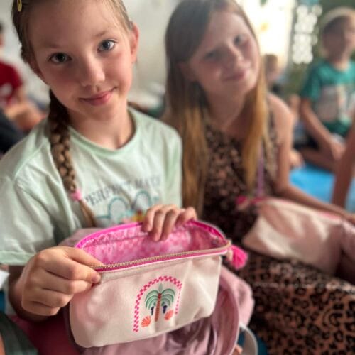 Girls Code Fun przekazuje wyprawkę szkolną